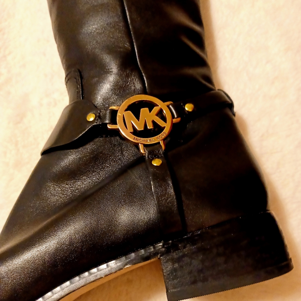 MICHAEL KORS Women's FULTON HARNESS BOOTS Size 10 SOLD OUT in Department Stores